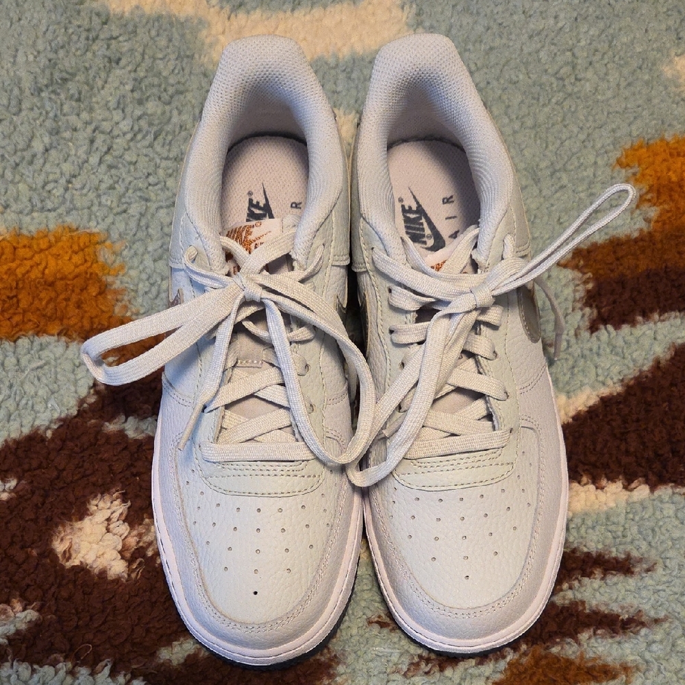 Nike Air Force One Pure Platinum 7/8.5